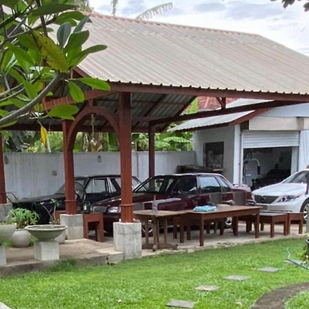 Apartmán Ice Berg Dehiwala-Mount Lavinia Exteriér fotografie
