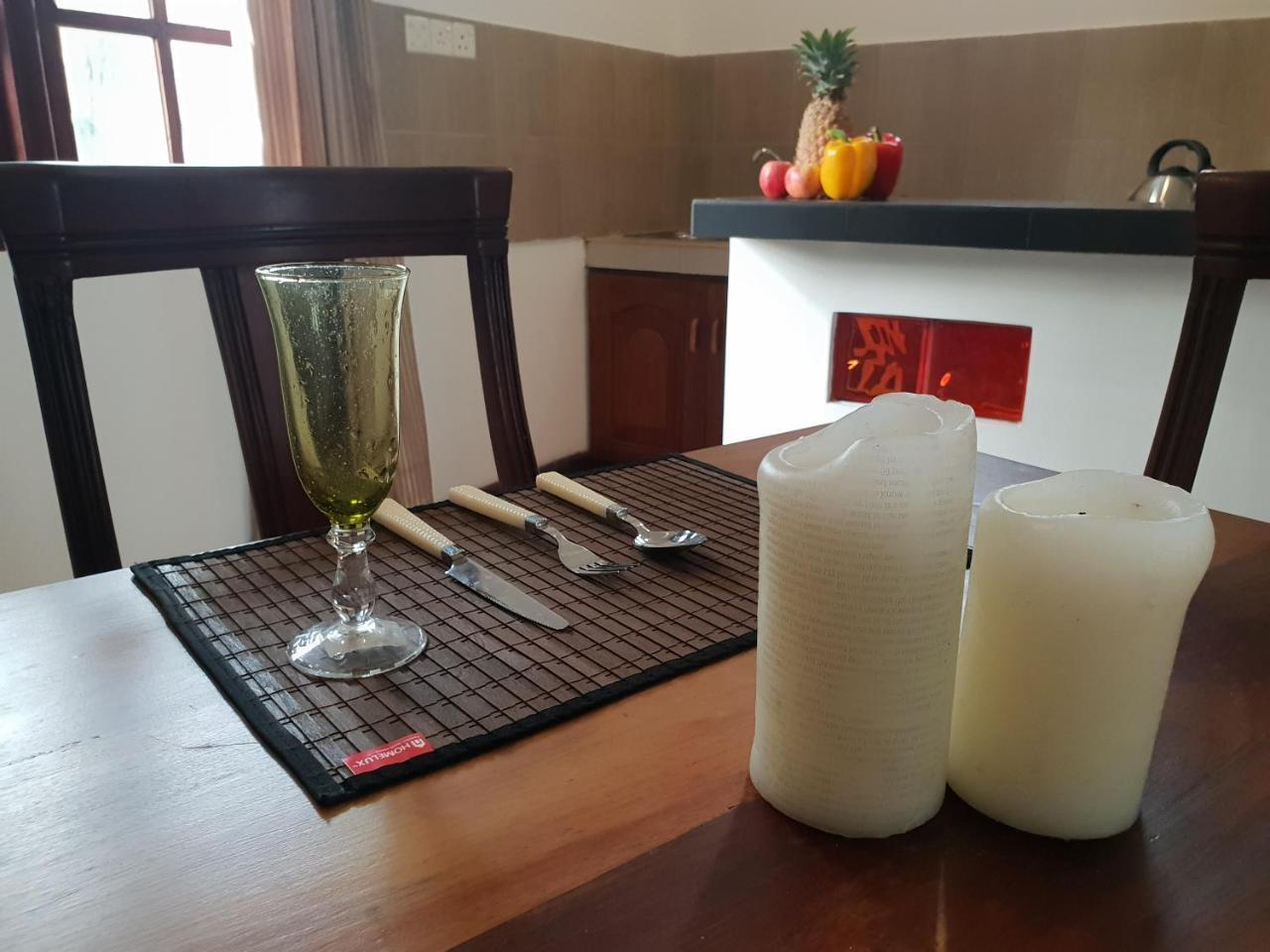 Apartmán Ice Berg Dehiwala-Mount Lavinia Exteriér fotografie